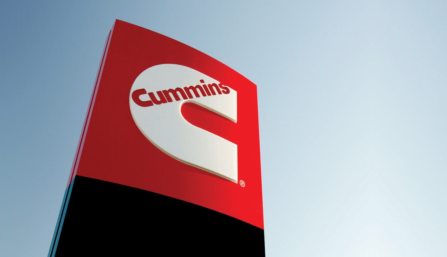 UBS Lowers Cummins Price Target to $400, Cites Truck Market Uncertainty but Maintains Buy